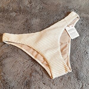 NWT Lululemon mid rise skimpy bikini bottom